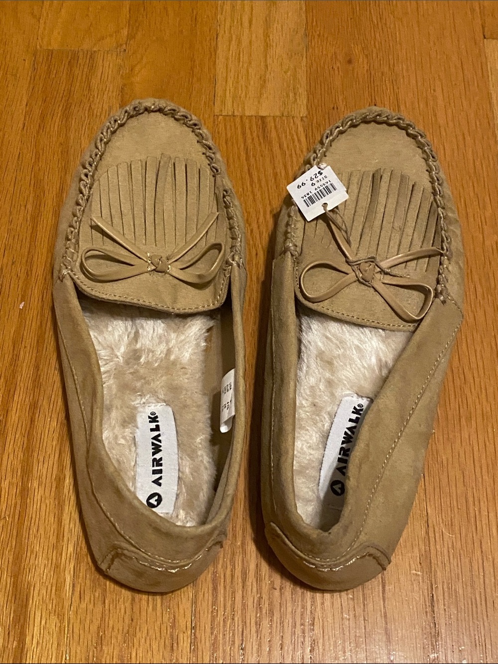 Airwalk Women's Tan Faux-Suede Moccasins with Fringe & Bow Sz 9